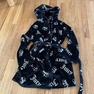 Juicy Couture Robe Women's L/XL Black Logo Crown White Allover Pockets Hooded
